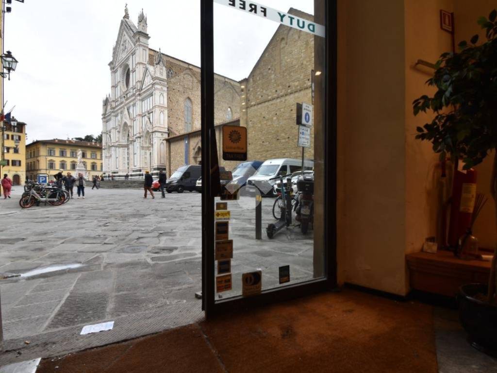 negozio in affitto a Firenze in zona Centro Santa Croce