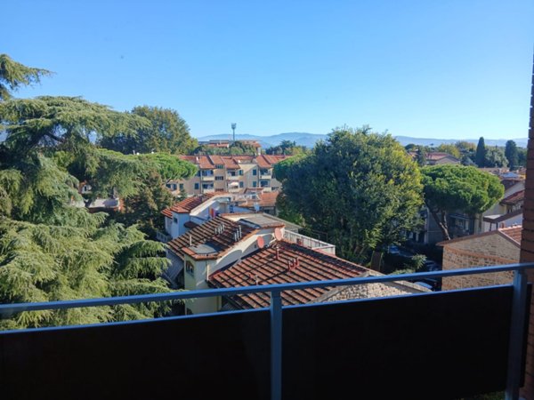 appartamento in affitto a Firenze in zona Isolotto