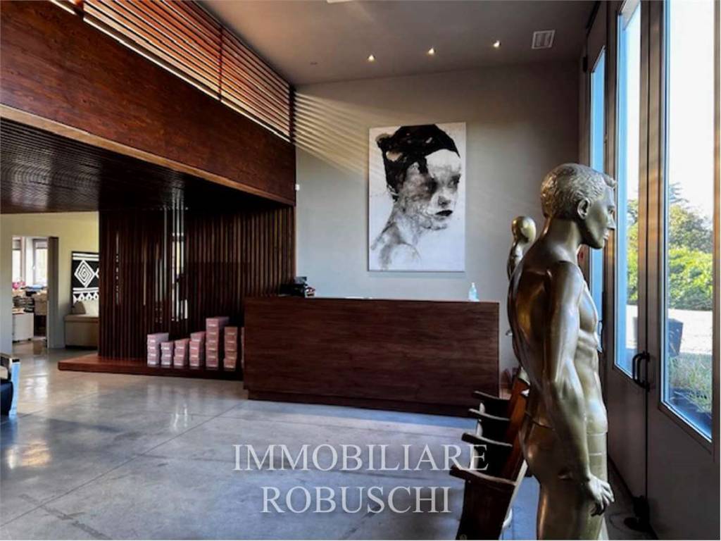 locale commerciale in affitto a Firenze