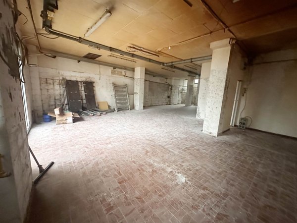 ufficio in affitto a Firenze in zona Isolotto