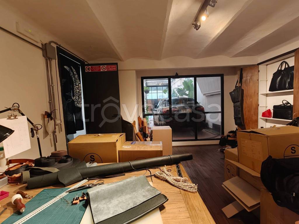 negozio in affitto a Firenze