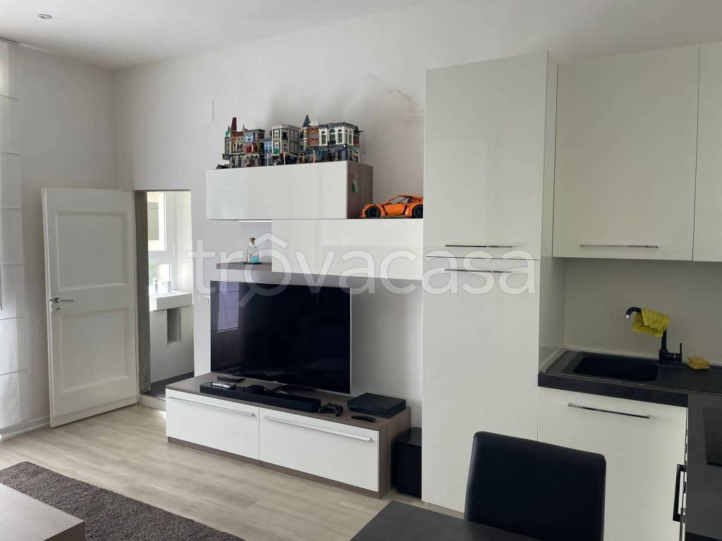 monolocale in affitto a Firenze in zona Centro Santa Maria Novella