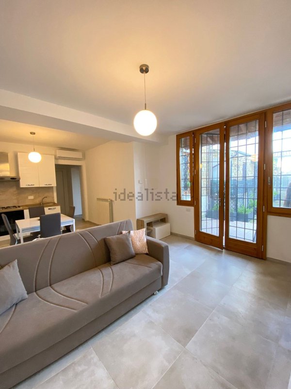 appartamento in affitto a Firenze in zona Coverciano