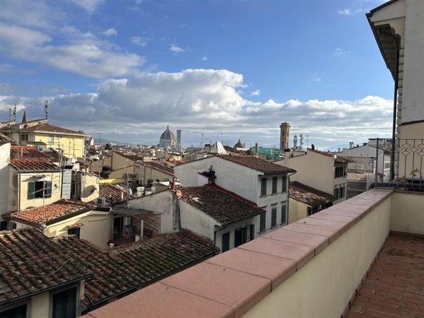 appartamento in affitto a Firenze in zona Ognissanti