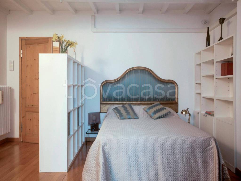 appartamento in affitto a Firenze in zona Isolotto