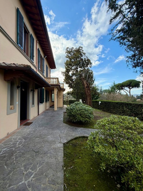 casa indipendente in affitto a Firenze in zona Pian dei Giullari