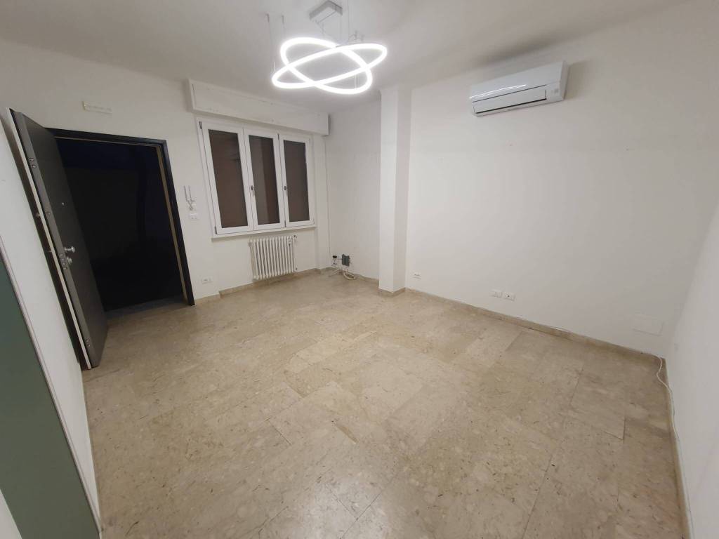 ufficio in affitto a Firenze in zona Campo di Marte
