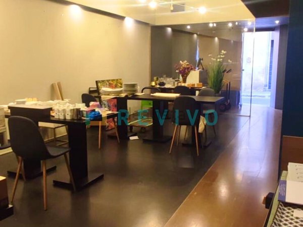 negozio in affitto a Firenze in zona Centro San Niccolò