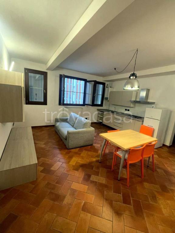 appartamento in affitto a Firenze in zona Soffiano