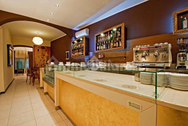 negozio in affitto a Firenze in zona Centro Duomo