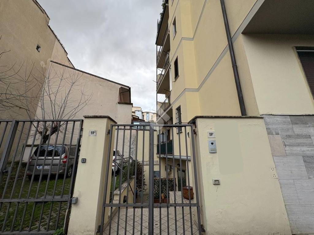 ufficio in affitto a Firenze in zona Statuto