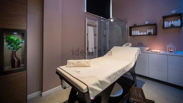 locale di sgombero in affitto a Firenze in zona Novoli