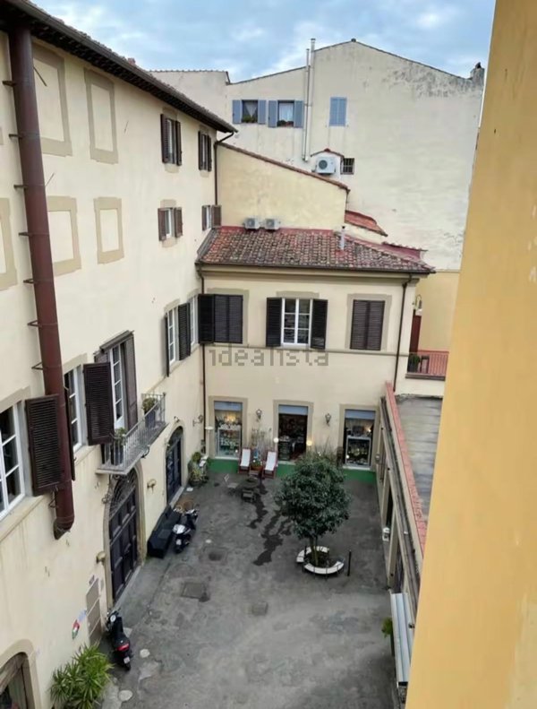 appartamento in affitto a Firenze in zona Centro Santa Maria Novella