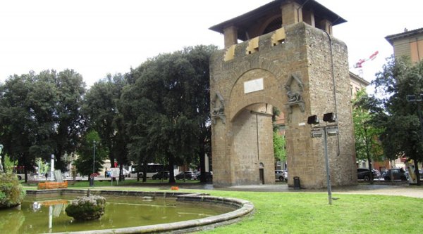 negozio in affitto a Firenze