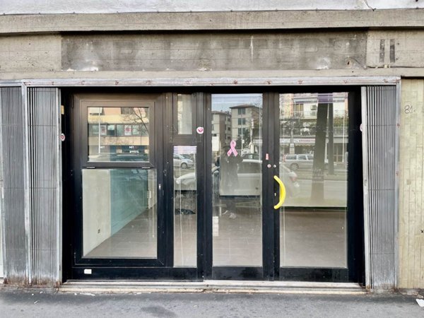 negozio in affitto a Firenze in zona Novoli