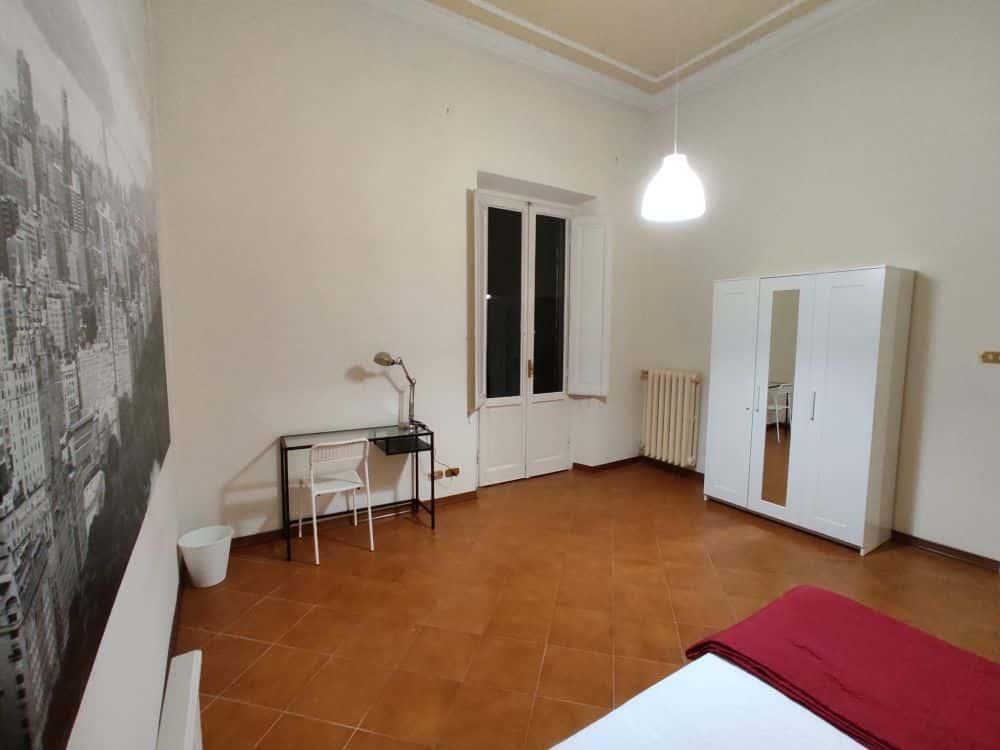 negozio in affitto a Firenze in zona Campo di Marte