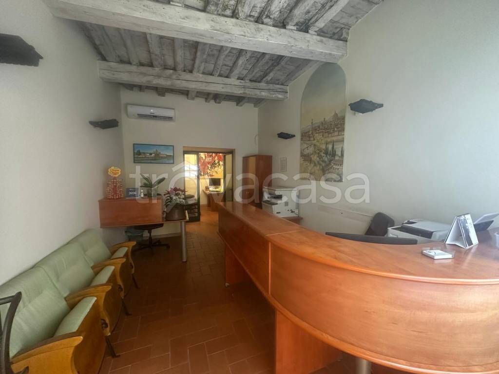 ufficio in affitto a Firenze in zona Centro San Frediano