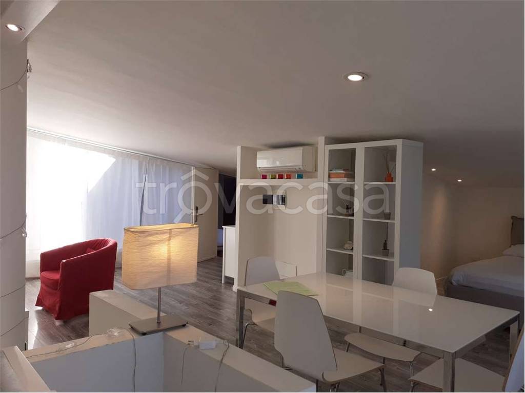 appartamento in affitto a Firenze in zona Soffiano