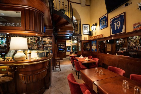 negozio in affitto a Firenze in zona Centro Santa Croce