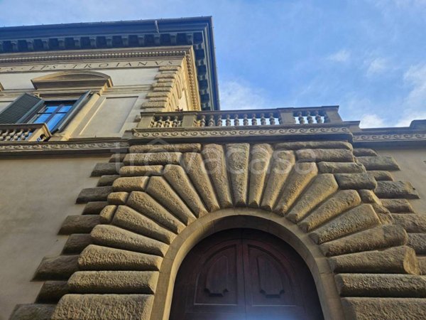 appartamento in affitto a Firenze in zona Centro Santa Maria Novella
