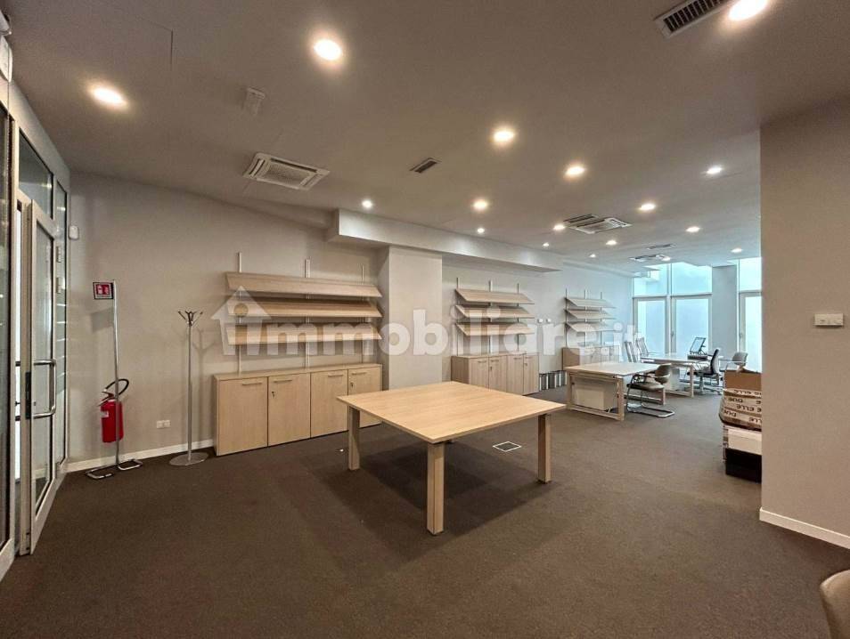 ufficio in affitto a Firenze in zona Campo di Marte