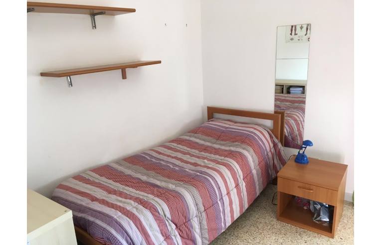 camera singola in affitto a Firenze in zona Firenze Nova