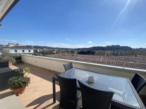 appartamento in affitto a Firenze in zona Bellosguardo