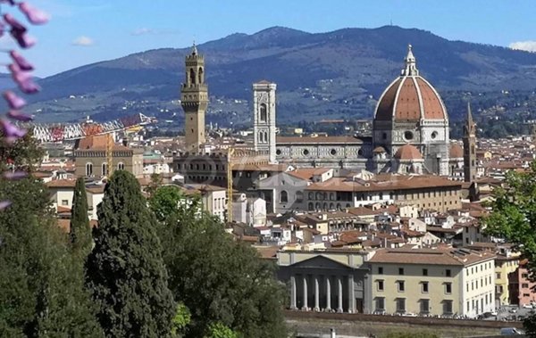 negozio in affitto a Firenze in zona Centro San Frediano