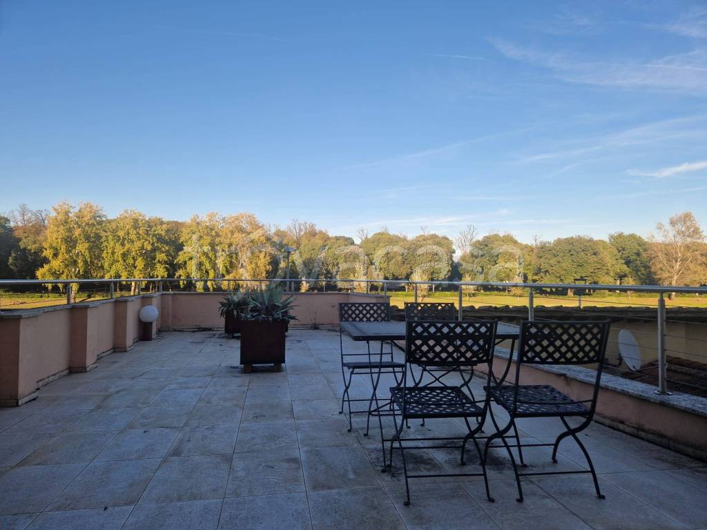 appartamento in affitto a Firenze in zona Isolotto