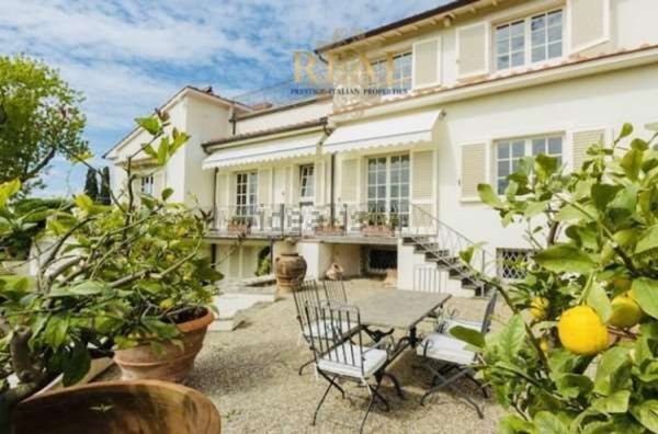 casa indipendente in affitto a Firenze in zona Centro Storico