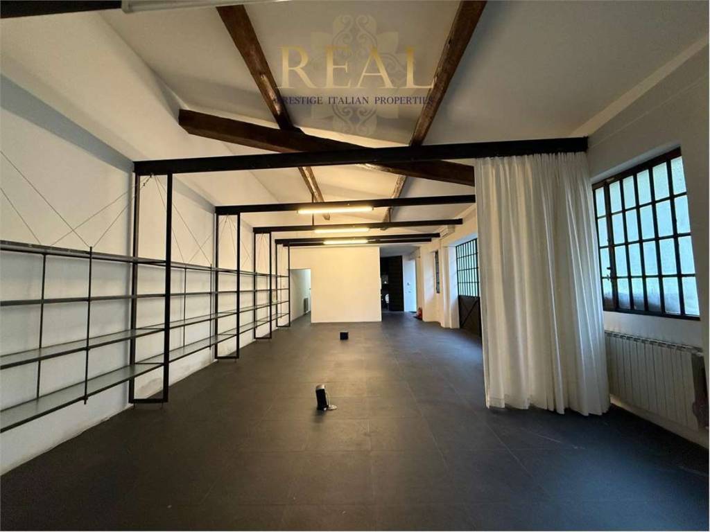 ufficio in affitto a Firenze in zona Pignone