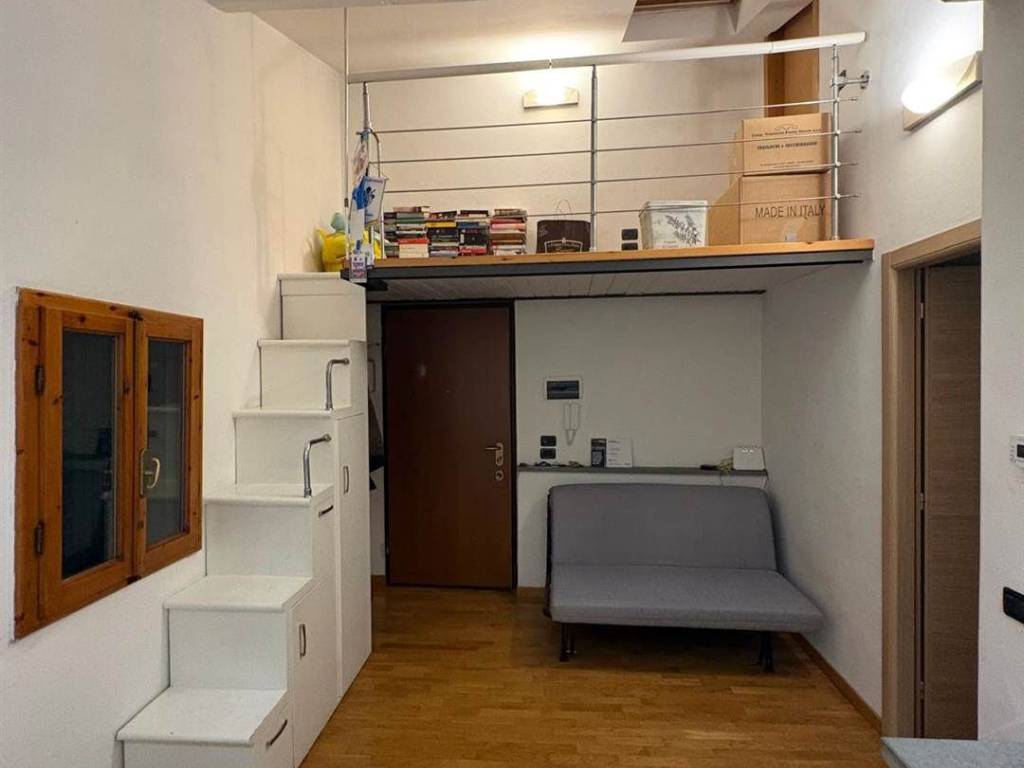 appartamento in affitto a Firenze in zona Soffiano