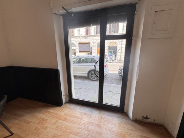 negozio in affitto a Firenze