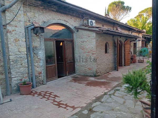 appartamento in affitto a Firenze in zona Galluzzo