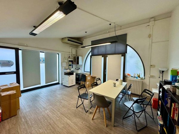 ufficio in affitto a Firenze in zona Careggi