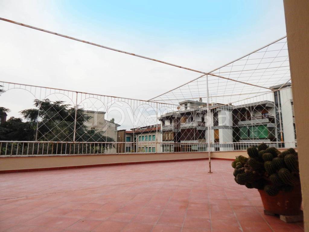 appartamento in affitto a Firenze in zona Coverciano