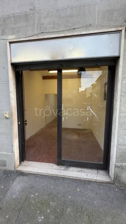 negozio in affitto a Firenze