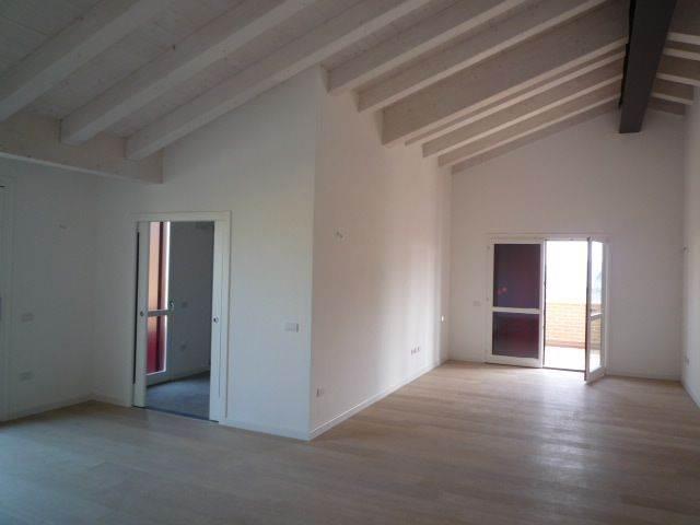 appartamento in affitto a Firenze in zona Careggi