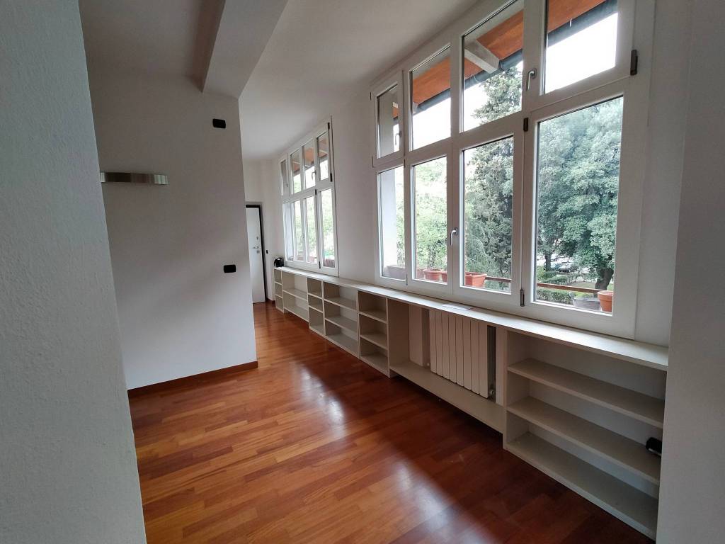 appartamento in affitto a Firenze in zona Isolotto