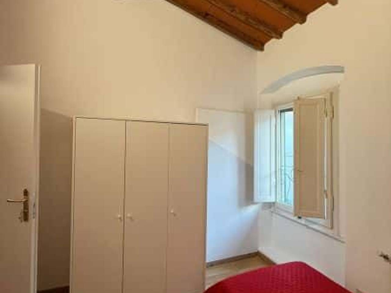 negozio in affitto a Firenze in zona Soffiano