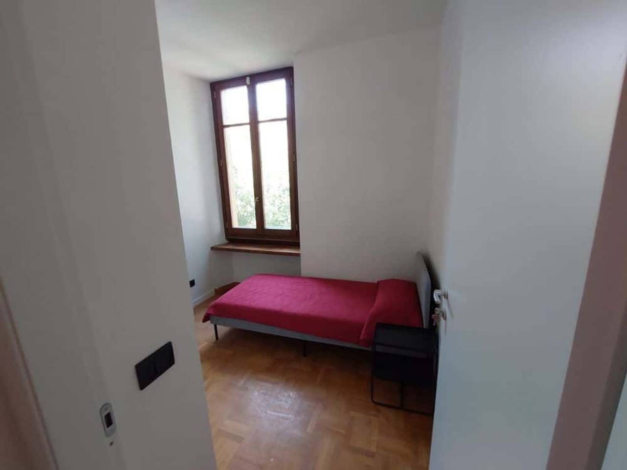 negozio in affitto a Firenze in zona Campo di Marte