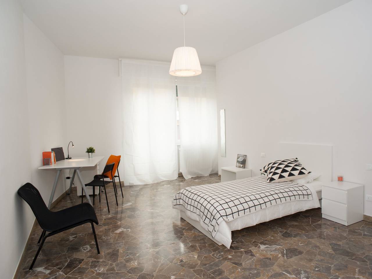 negozio in affitto a Firenze in zona Bellariva