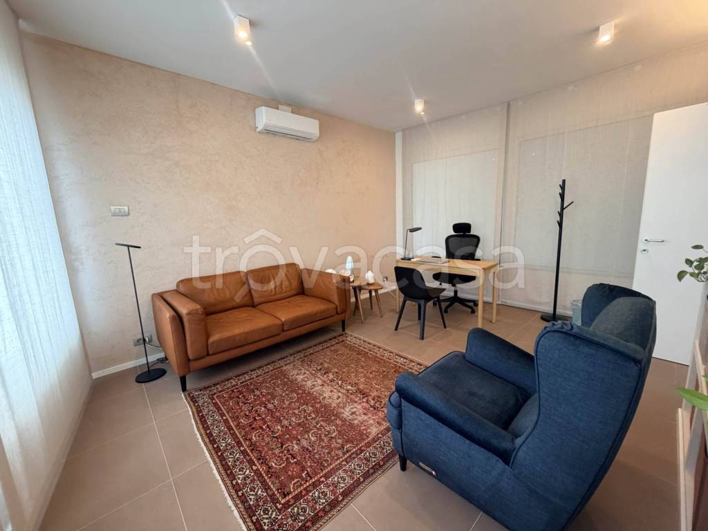 ufficio in affitto a Firenze in zona Statuto