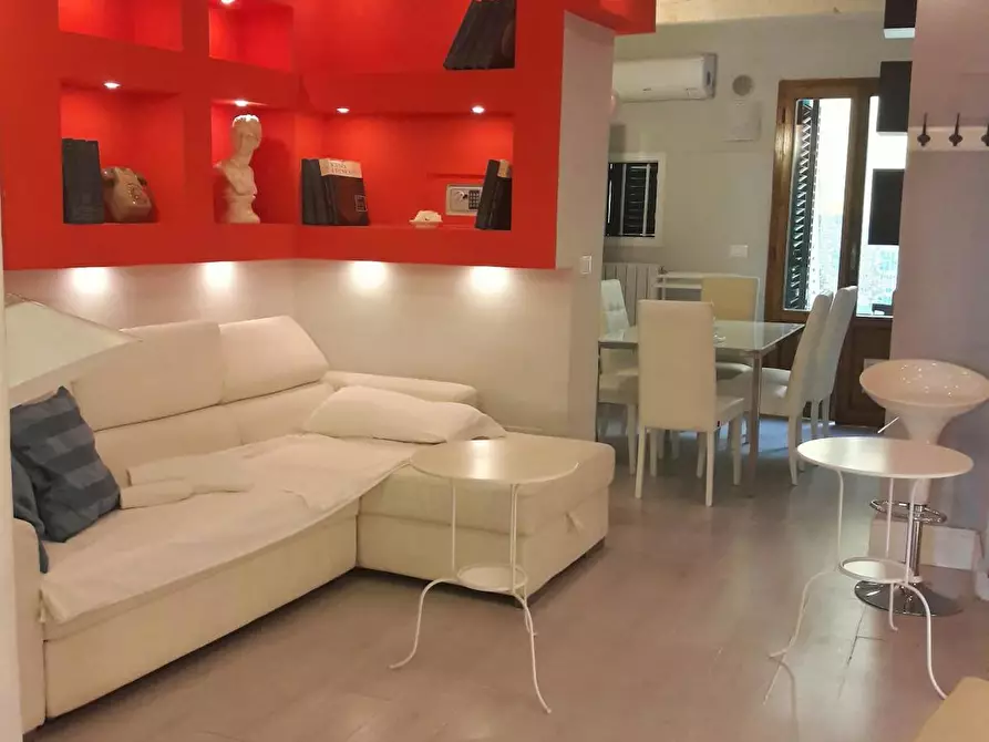 casa indipendente in affitto a Firenze in zona Centro Santa Maria Novella