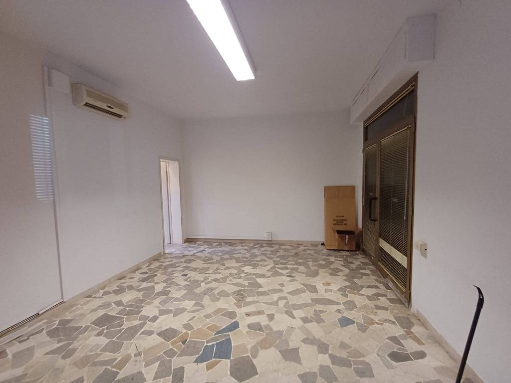 ufficio in affitto a Firenze in zona Centro Santa Maria Novella