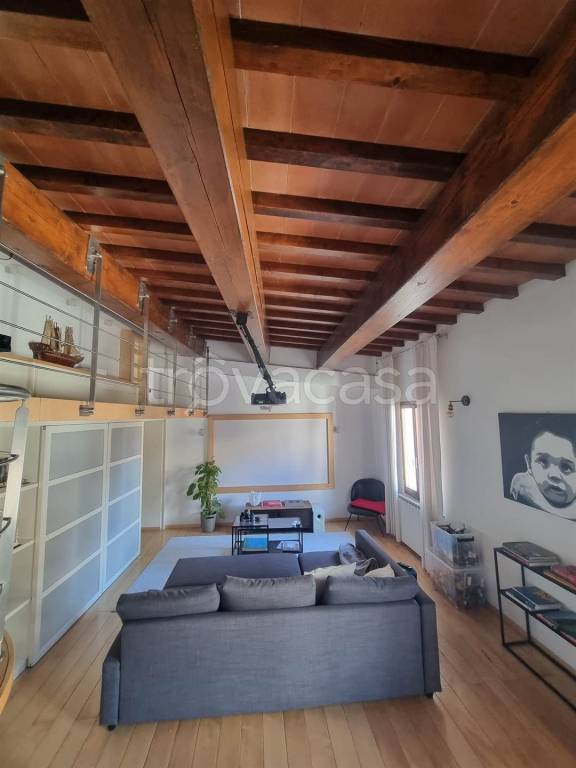 appartamento in affitto a Firenze in zona Centro San Frediano