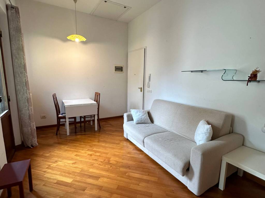 appartamento in affitto a Firenze in zona Soffiano