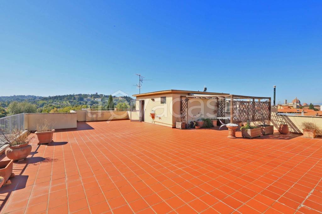 appartamento in affitto a Firenze