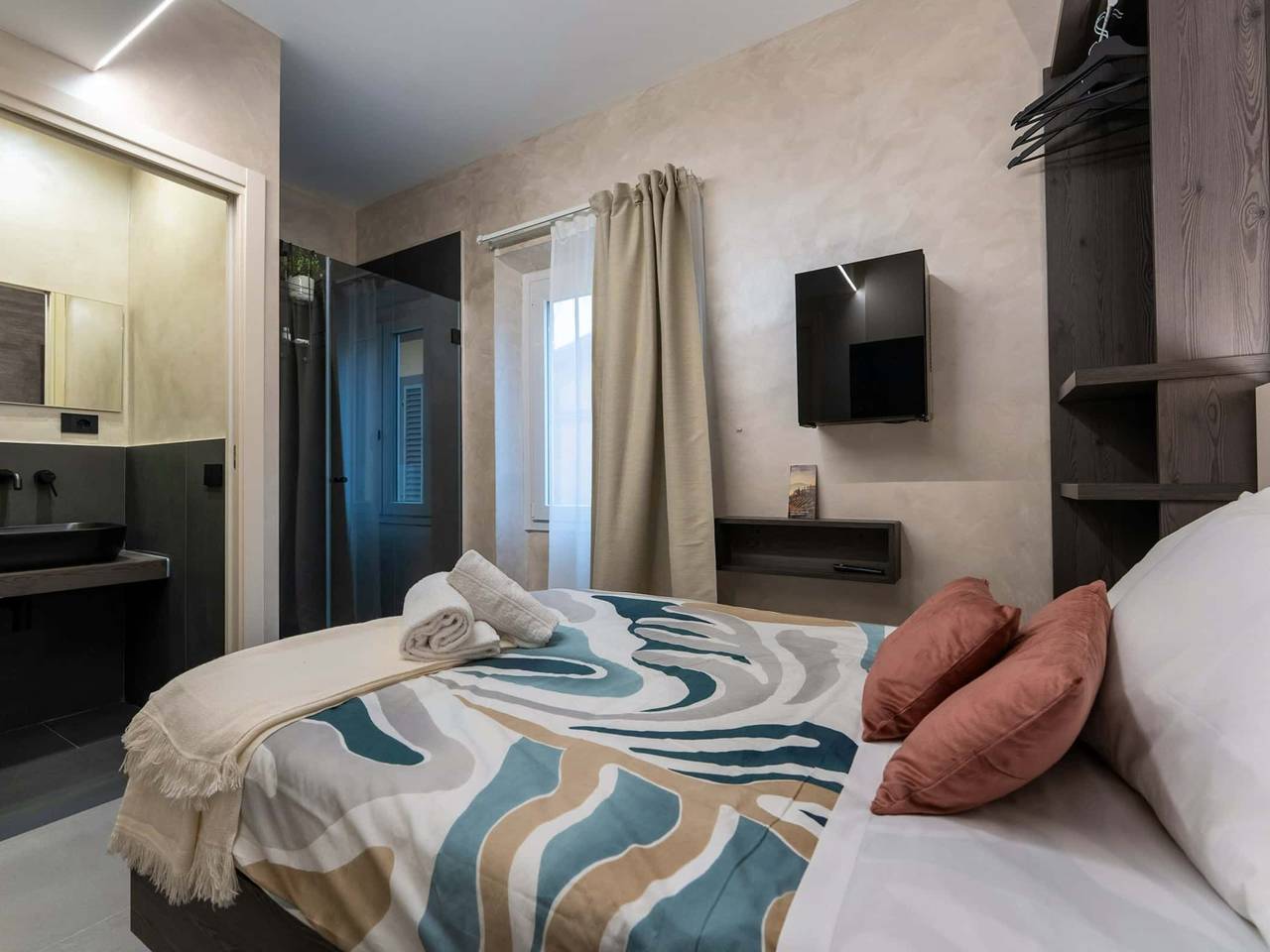 negozio in affitto a Firenze in zona Centro Duomo