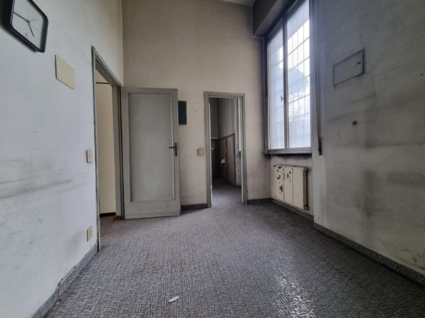 ufficio in affitto a Firenze in zona Peretola